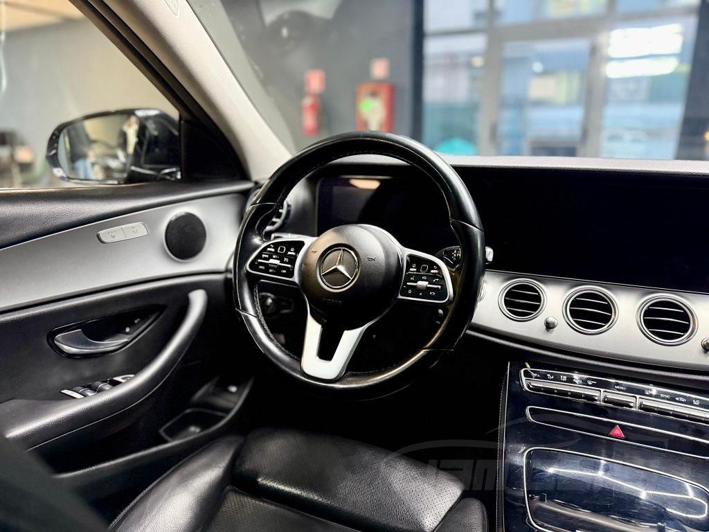 Mercedes E220 PREMIUM PLUS