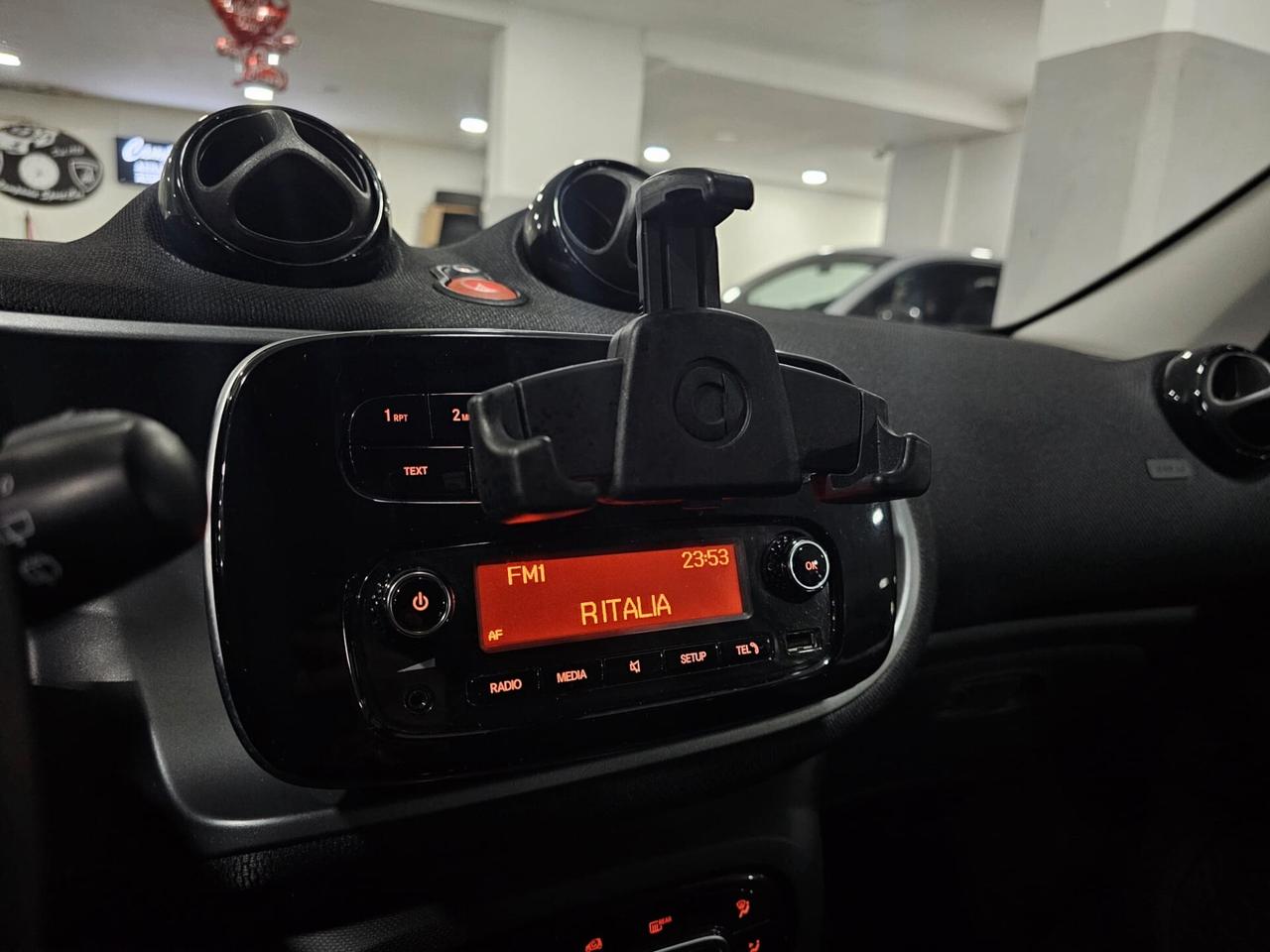 NUOVA SMART FORFOUR PASSION EDITION 0.9 TURBO BENZ 90CV AUTOMATIC
