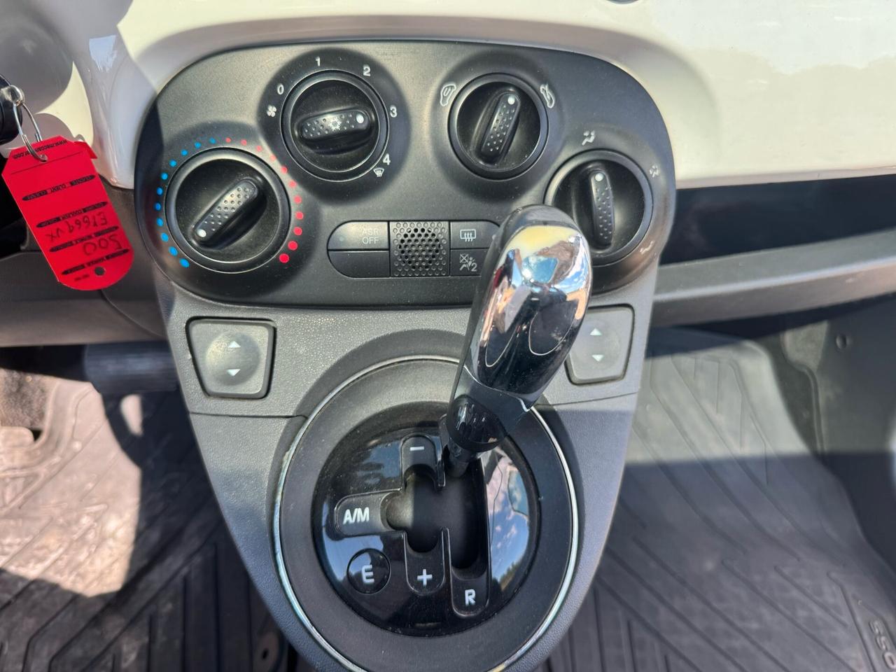 Fiat 500 1.2 del 2015 C. AUTOMATICO 136.000 KM