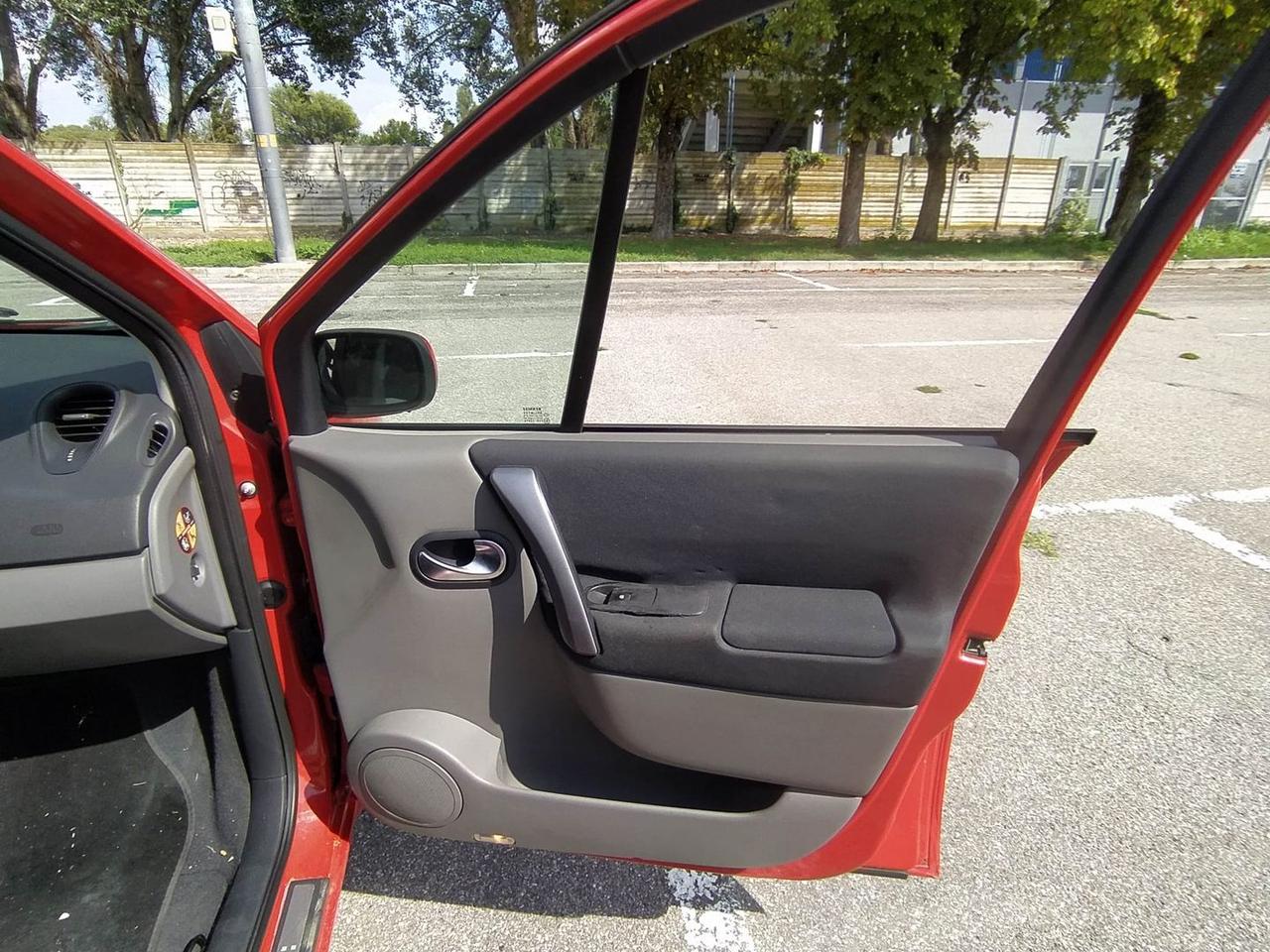 Renault Scenic Avantage 1.6 #12067