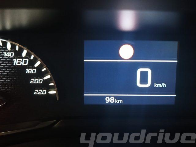 PEUGEOT 2008 PureTech 100 S&S Style KM0