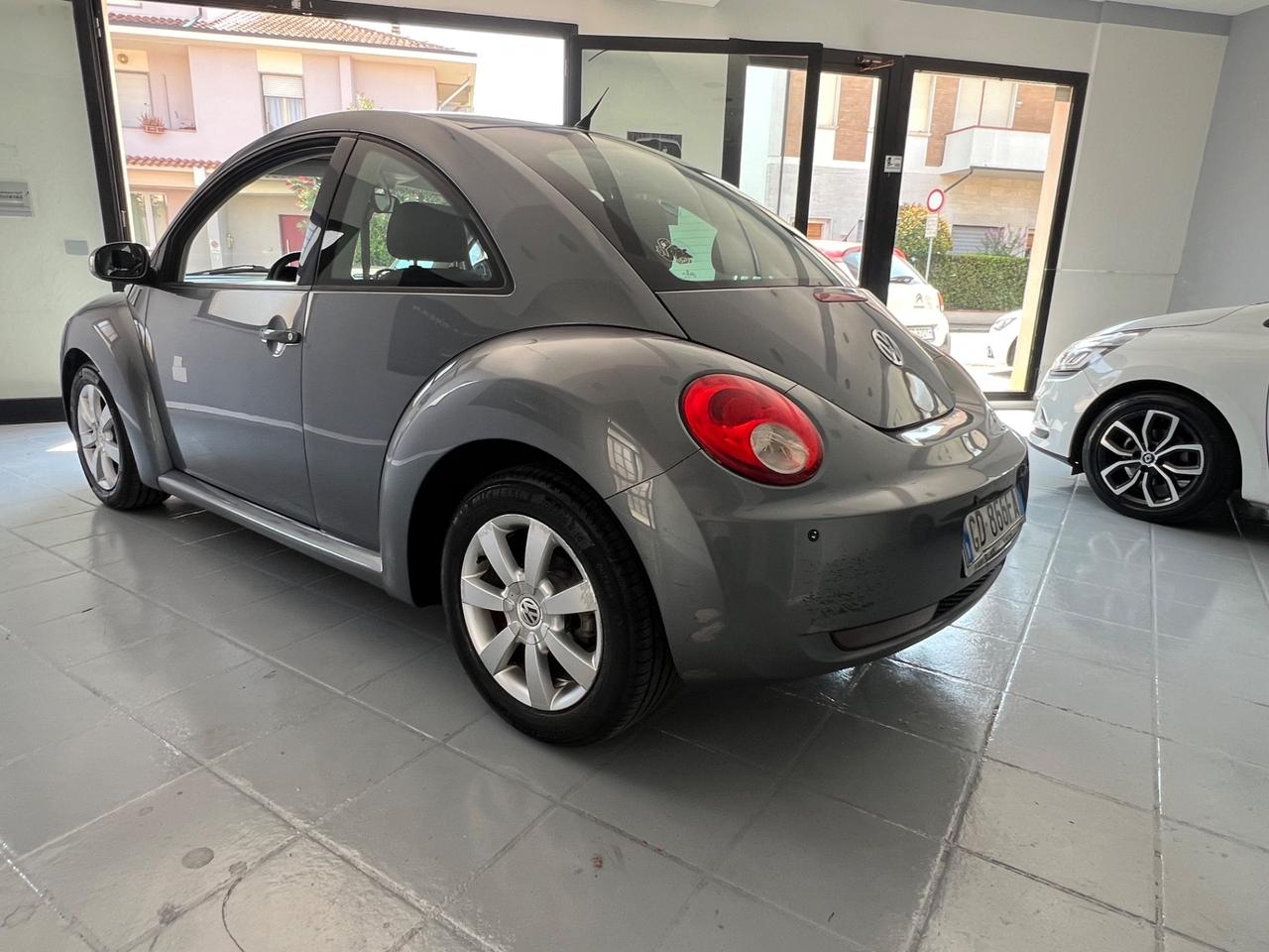 Volkswagen New Beetle 1.9 TDI 105CV