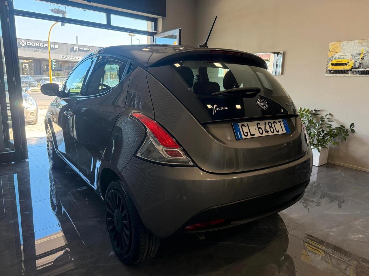 Lancia Ypsilon 1.0 FireFly 5 porte S&S Hybrid