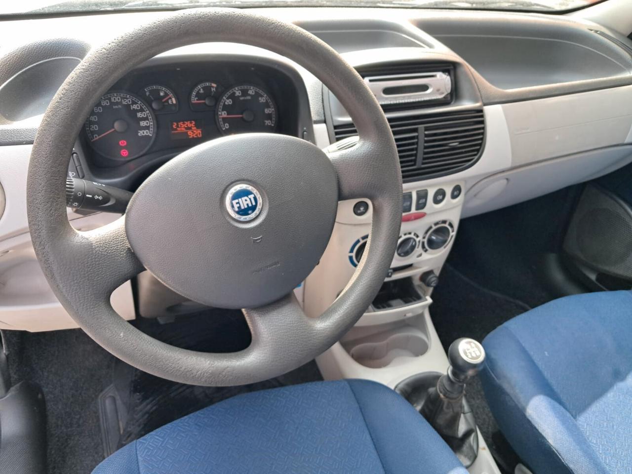 Fiat Punto 1.2 5 porte Actual gpl valido neopatentati