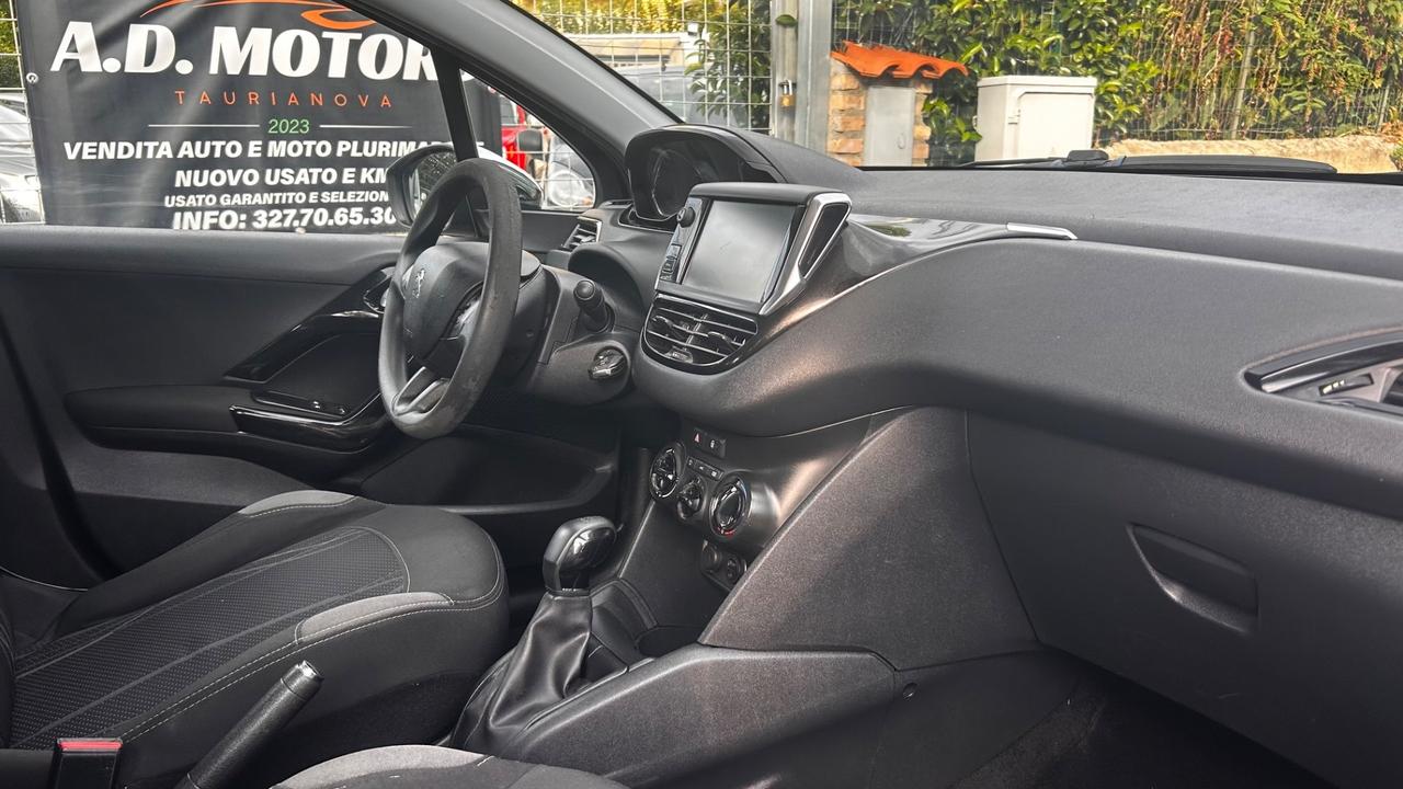 Peugeot 208 1.4 HDi 68 CV 5 porte Allure