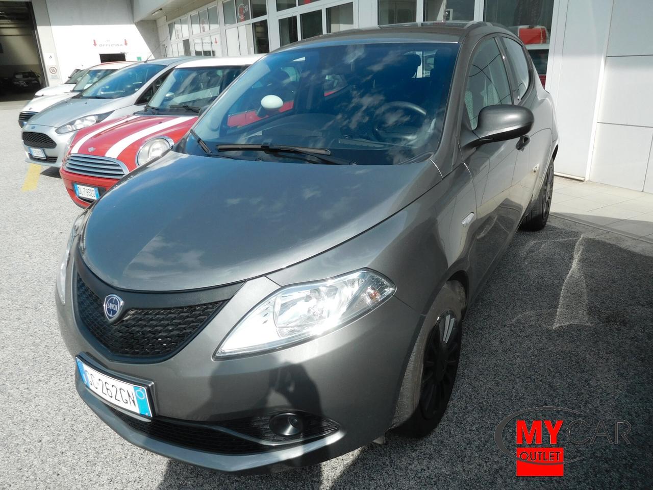 Lancia Ypsilon 1.2 69 CV 5 porte S&S Elefantino Blu