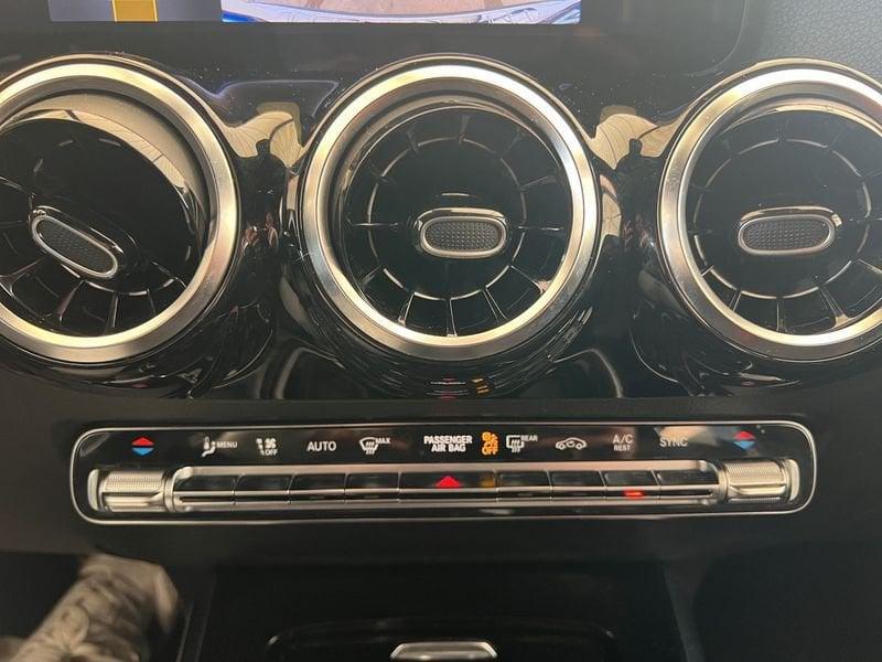 Mercedes-Benz GLA GLA 180 d Automatic Premium