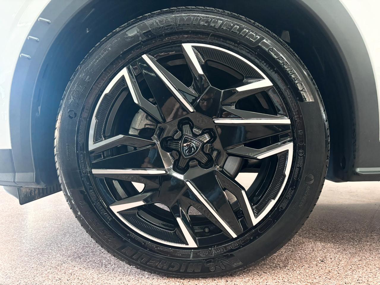 Peugeot 3008 Hybrid 145 e-DCS6 Allure