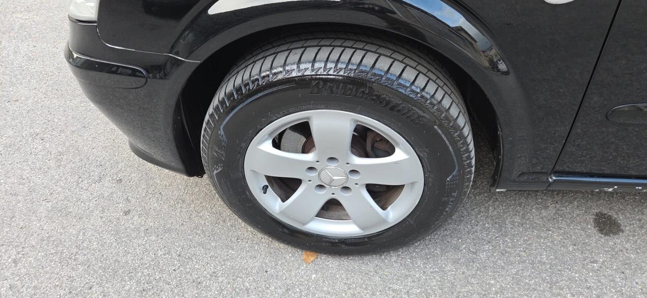 Mercedes-benz Vito 2.2 113 CDI Kombi Crew Long