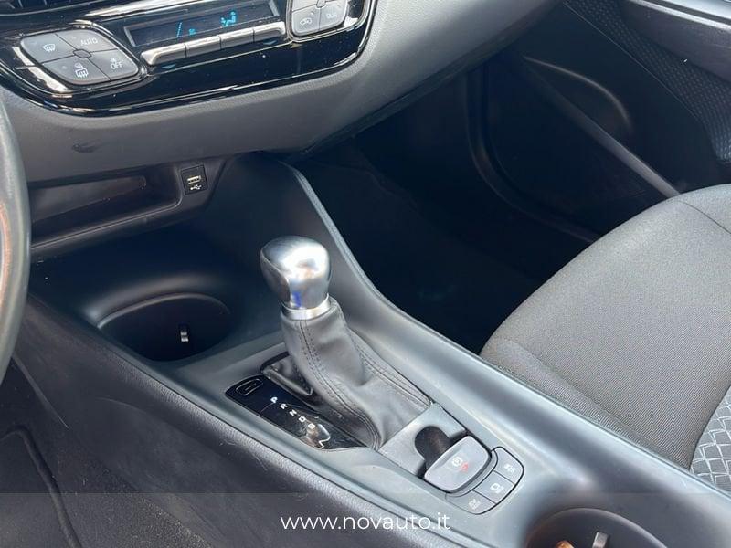Toyota C-HR C-HR 1.8 Hybrid E-CVT Active