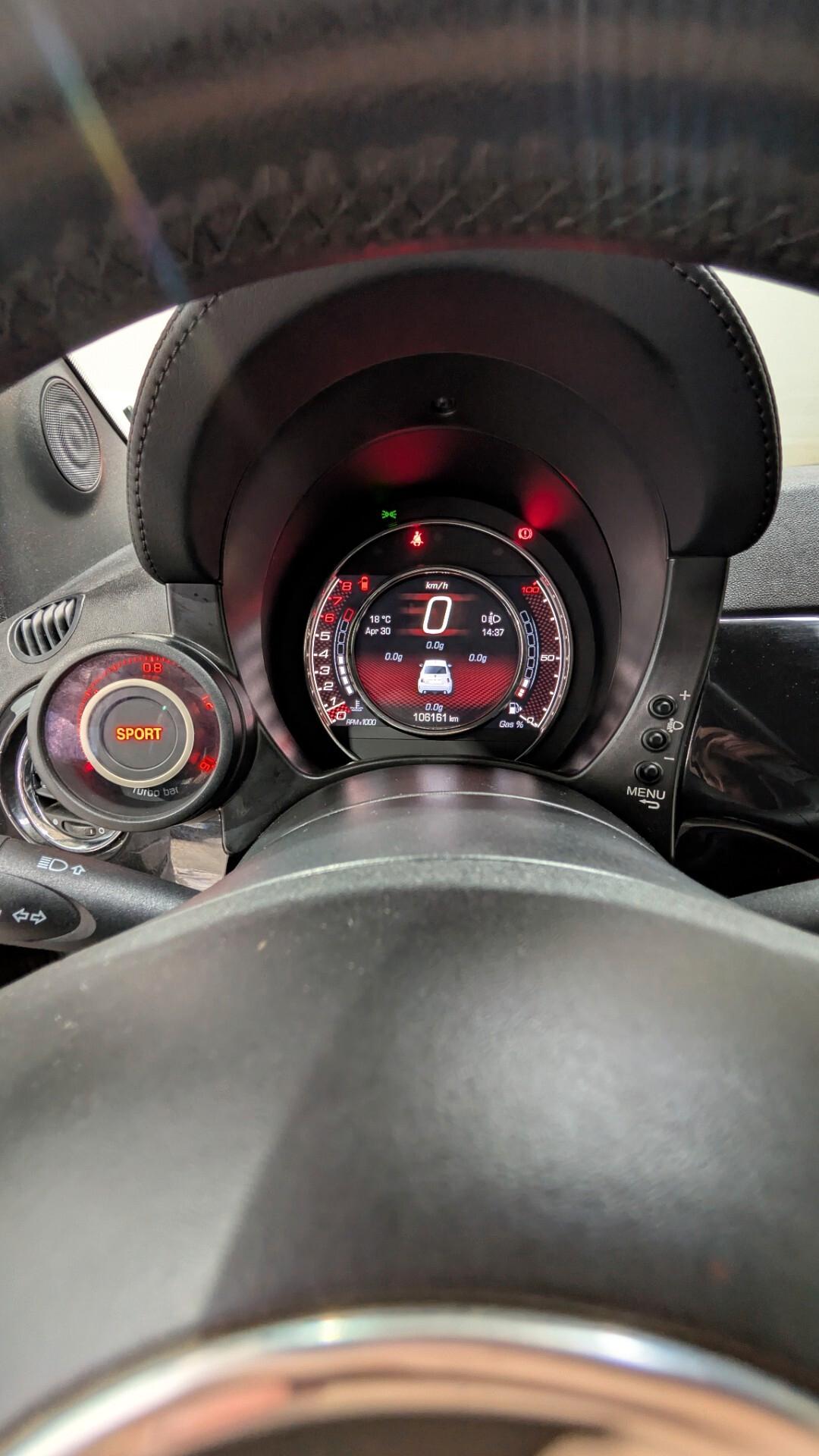 Abarth 500 1.4 Turbo T-Jet Custom