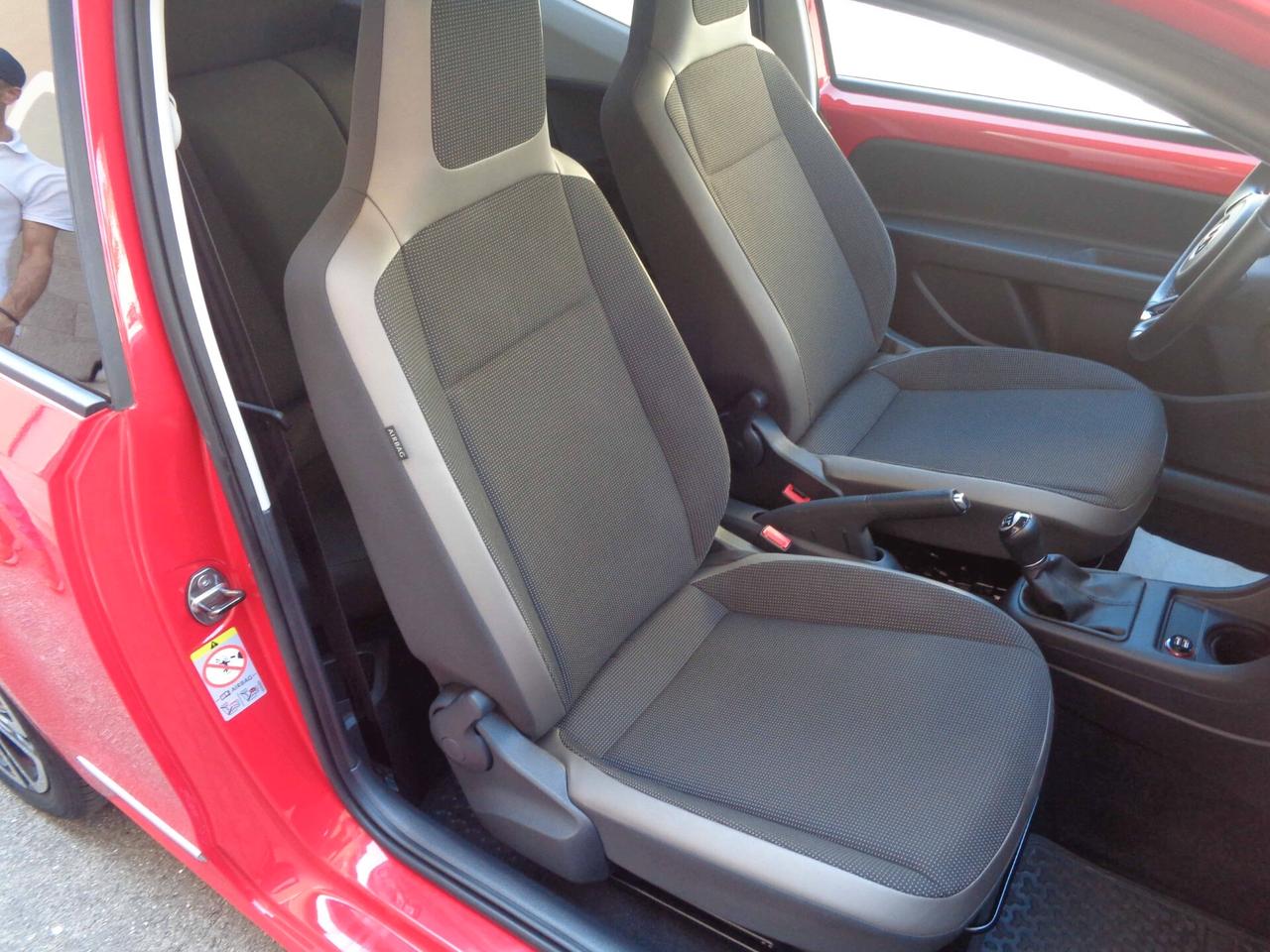 Volkswagen up! 1.0 75 CV 3p. high up! Solo 13.000KM (FINANZIABILE)