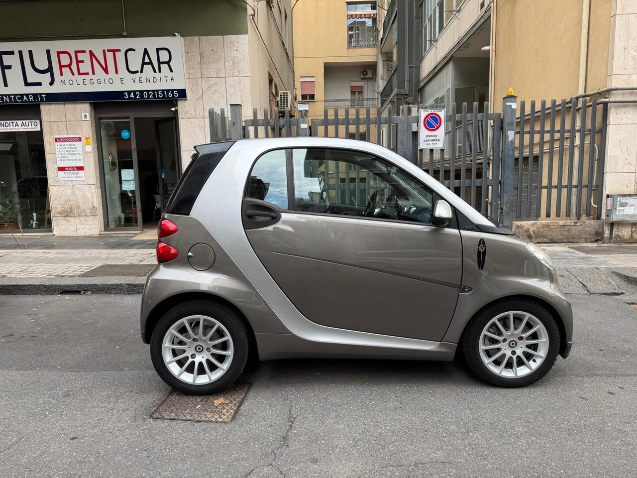 Smart ForTwo 1000 52 kW MHD coupé passion