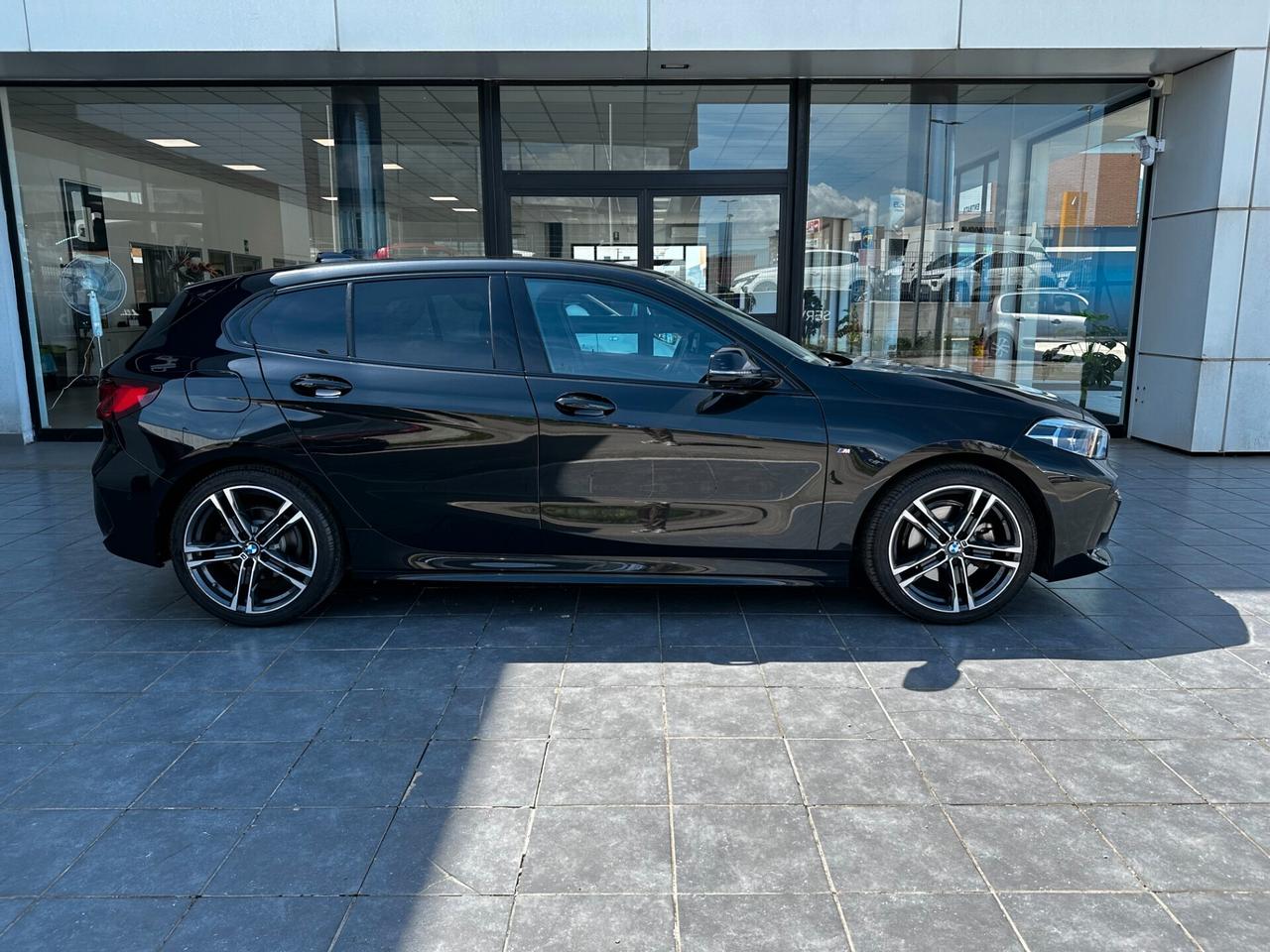 Bmw 118 118i 5p. Msport
