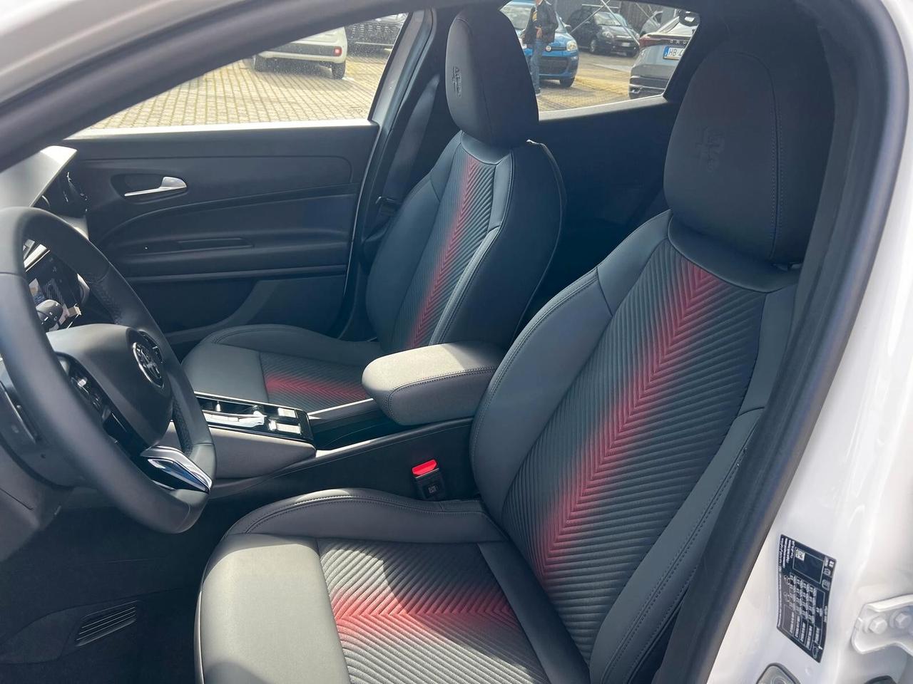ALFA ROMEO Junior Junior 1.2 136 CV Hybrid eDCT...