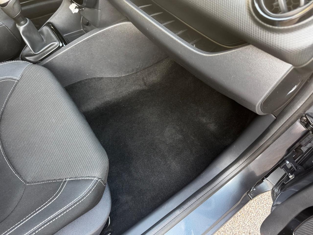 Renault Clio TCe 90 CV GPL 5 porte neopatentati