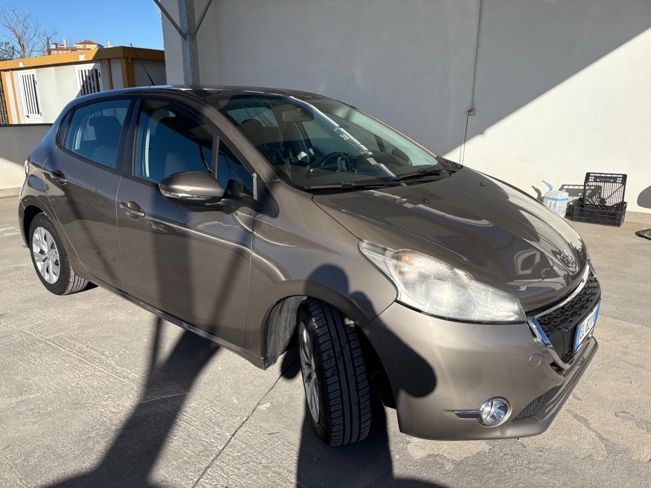 Peugeot 208 1.4 HDi 68 CV 5 porte Active