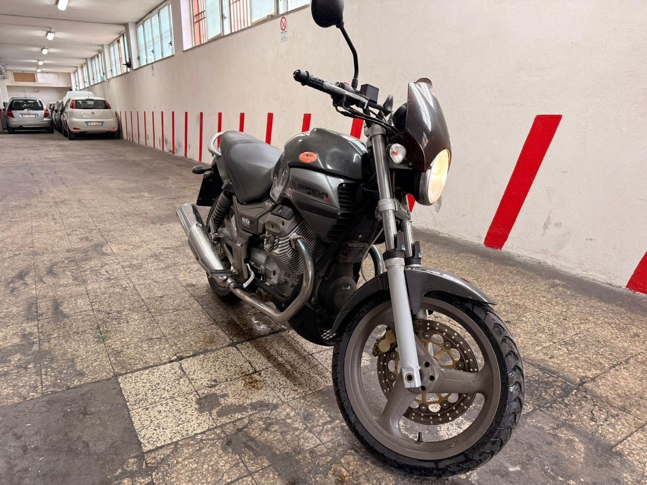 Moto Guzzi V 750
