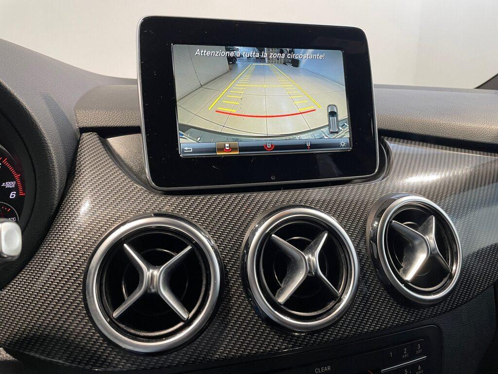Mercedes Classe B B180d 1.5d 109CV Autom. Premium AMG - GANCIO TRAINO