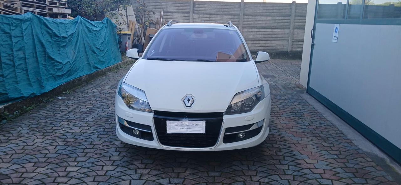 Renault Laguna 2.0 dCi 150CV SporTour Nav