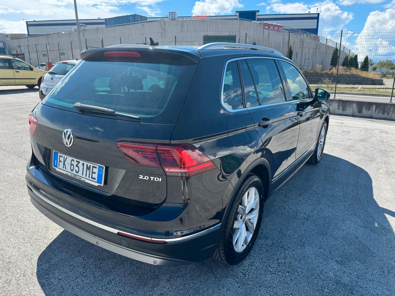 Volkswagen Tiguan 2.0 TDI SCR DSG