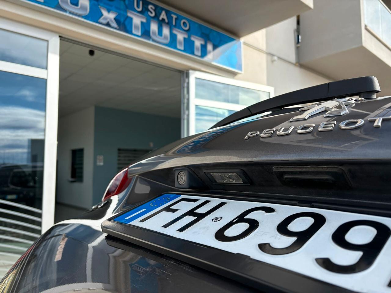 Peugeot 2008 BlueHDi 120 S&S Allure