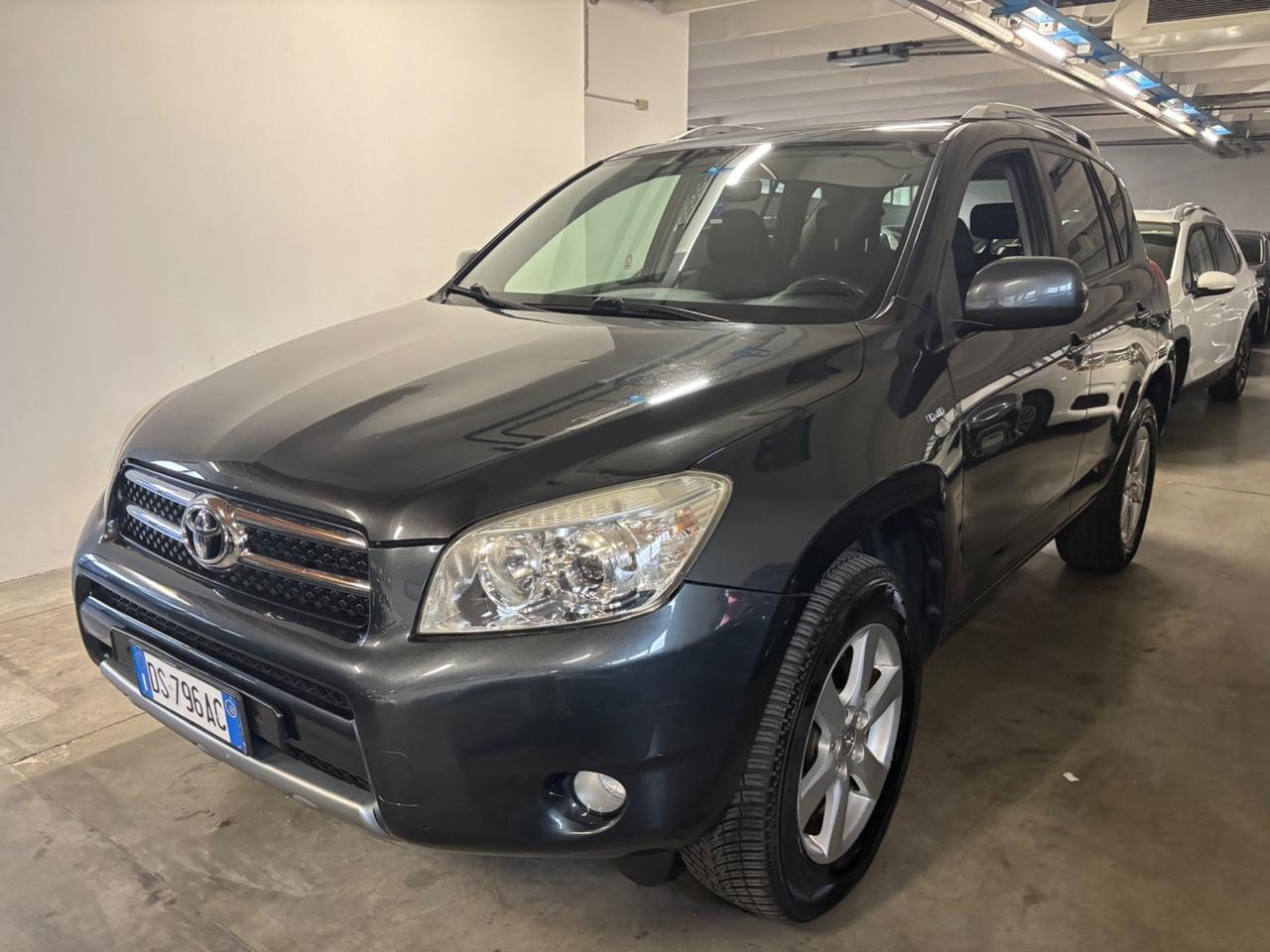 Toyota RAV4 Crossover 2.2 D-4D 136 CV Sol