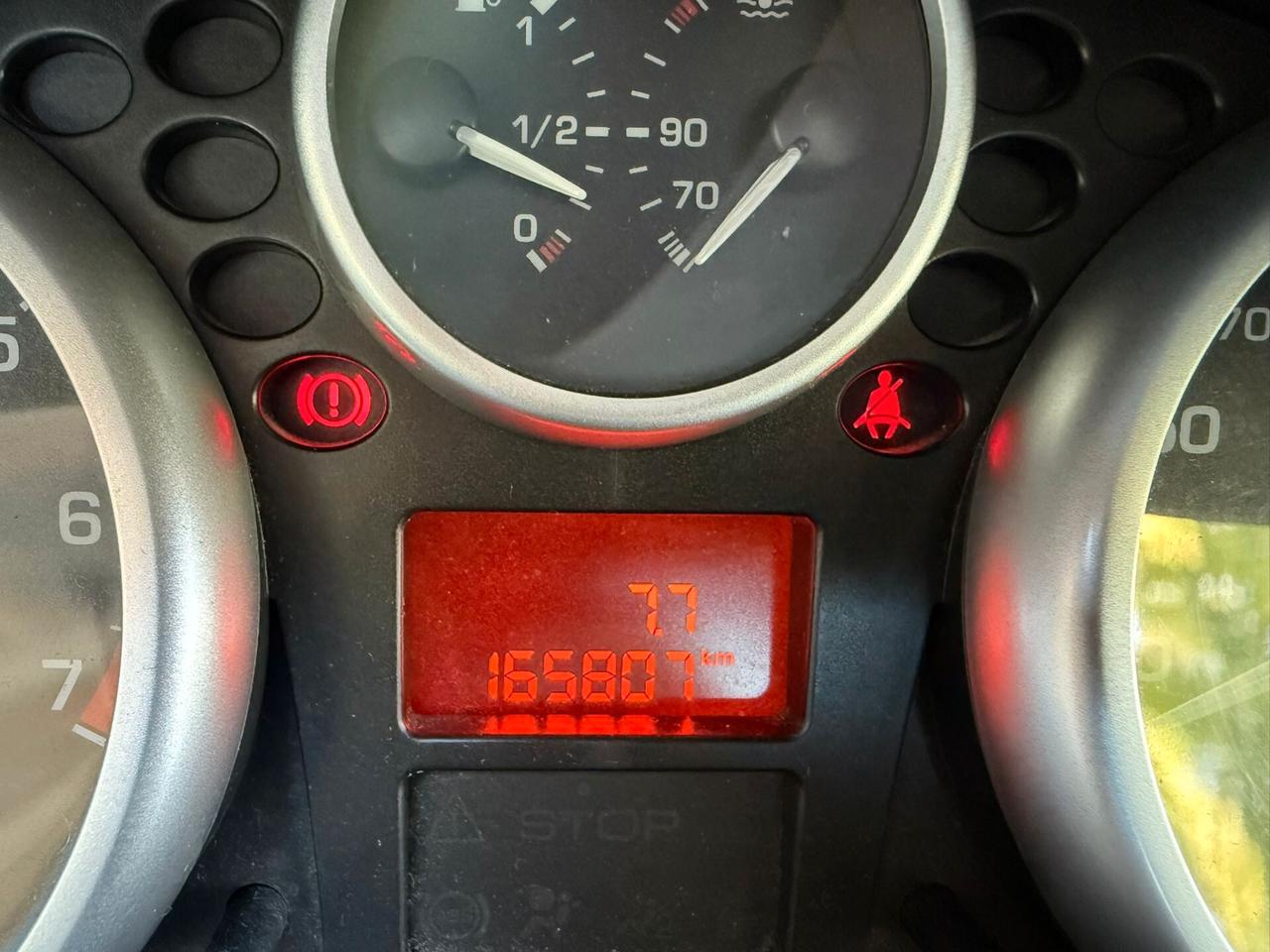 Peugeot 207 5p 1.4 eco-GPL valido fino 2033