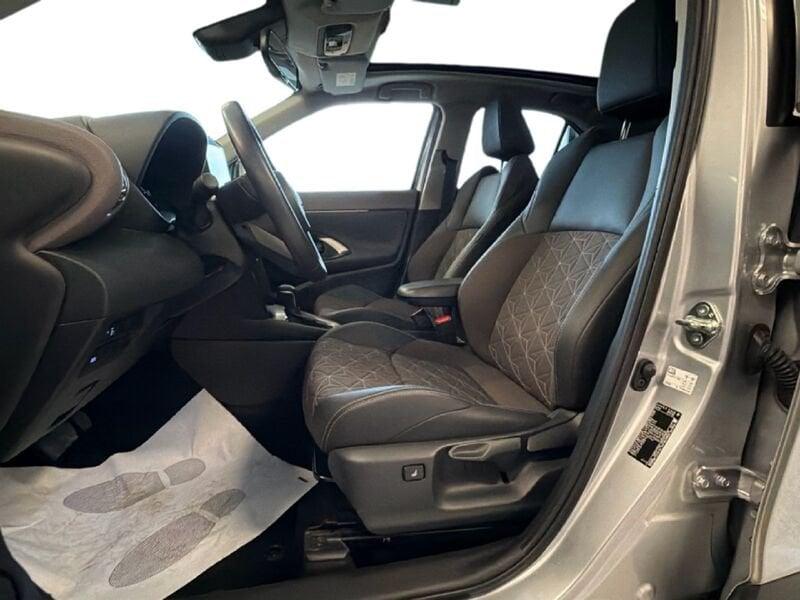 Toyota Yaris Cross Yaris Cross 1.5 Hybrid 5p. E-CVT AWD-i Lounge