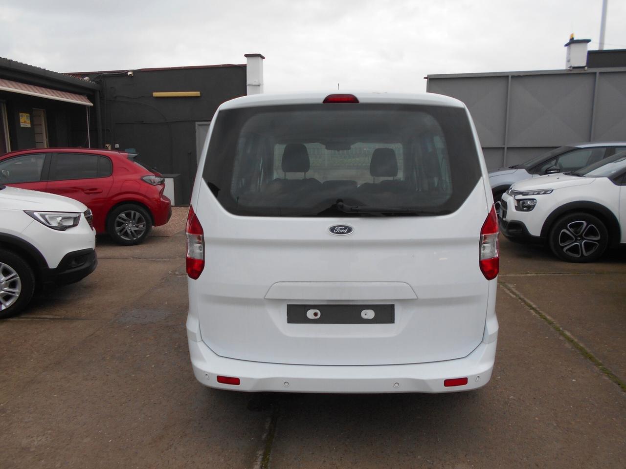 Ford Tourneo Connect 1.5 TDCi 100 CV Plus