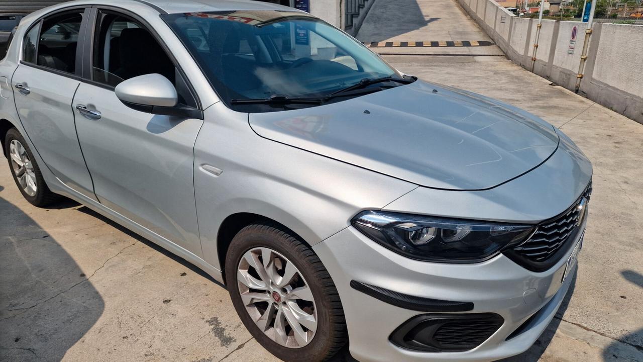 Fiat Tipo 1.4 5 porte Lounge GPL