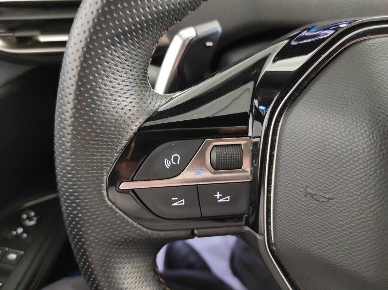 PEUGEOT 3008 2ª serie - 3008 PureTech Turbo 130 S&S EAT8 GT