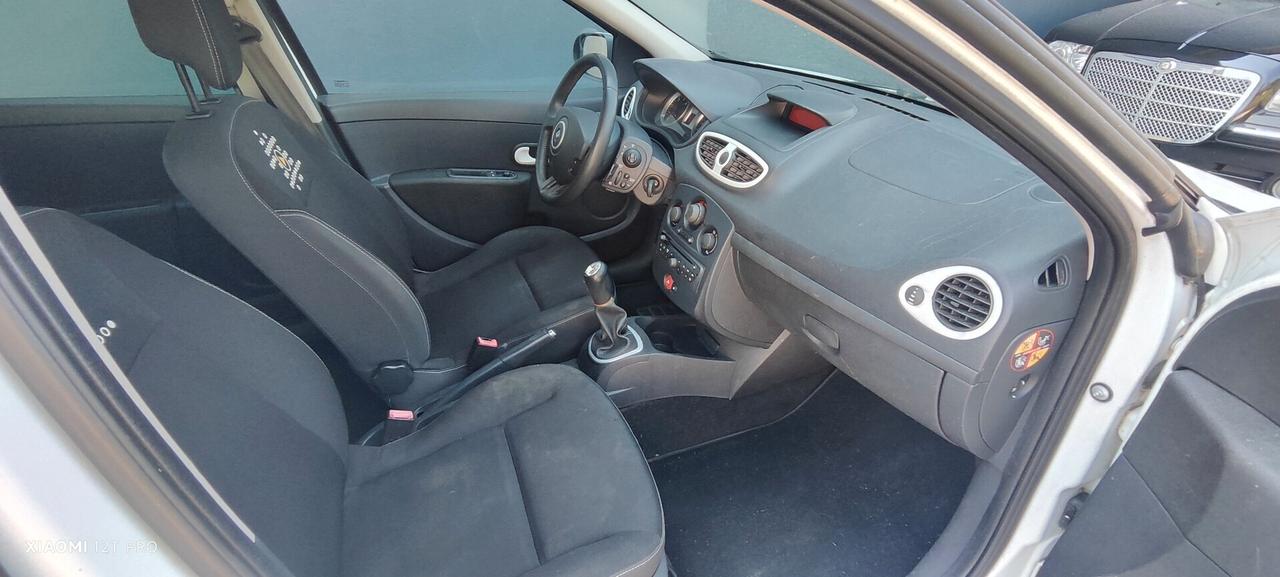 Renault Clio 1.5 dCi 75CV 5 p Yahoo! GANCIO TRAINO