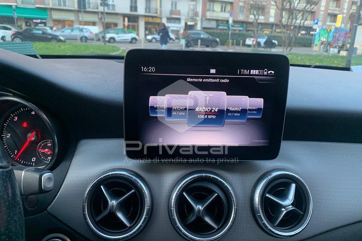 MERCEDES CLA 220 d S.W. Automatic Business