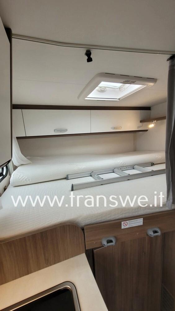 Carado V132 Semintegrale compatto