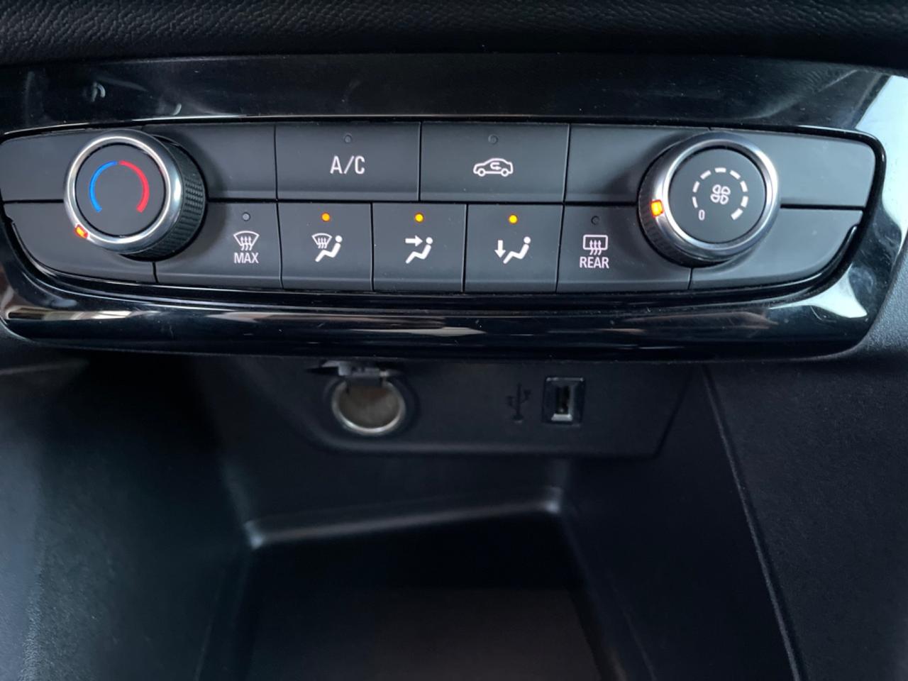 Opel Corsa 1.2 Elegance