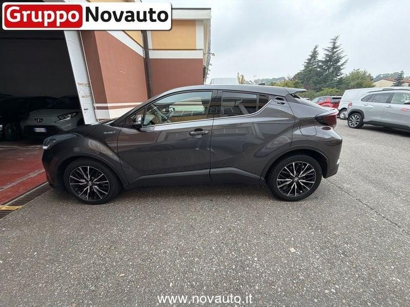Toyota C-HR C-HR 1.8 Hybrid E-CVT Trend