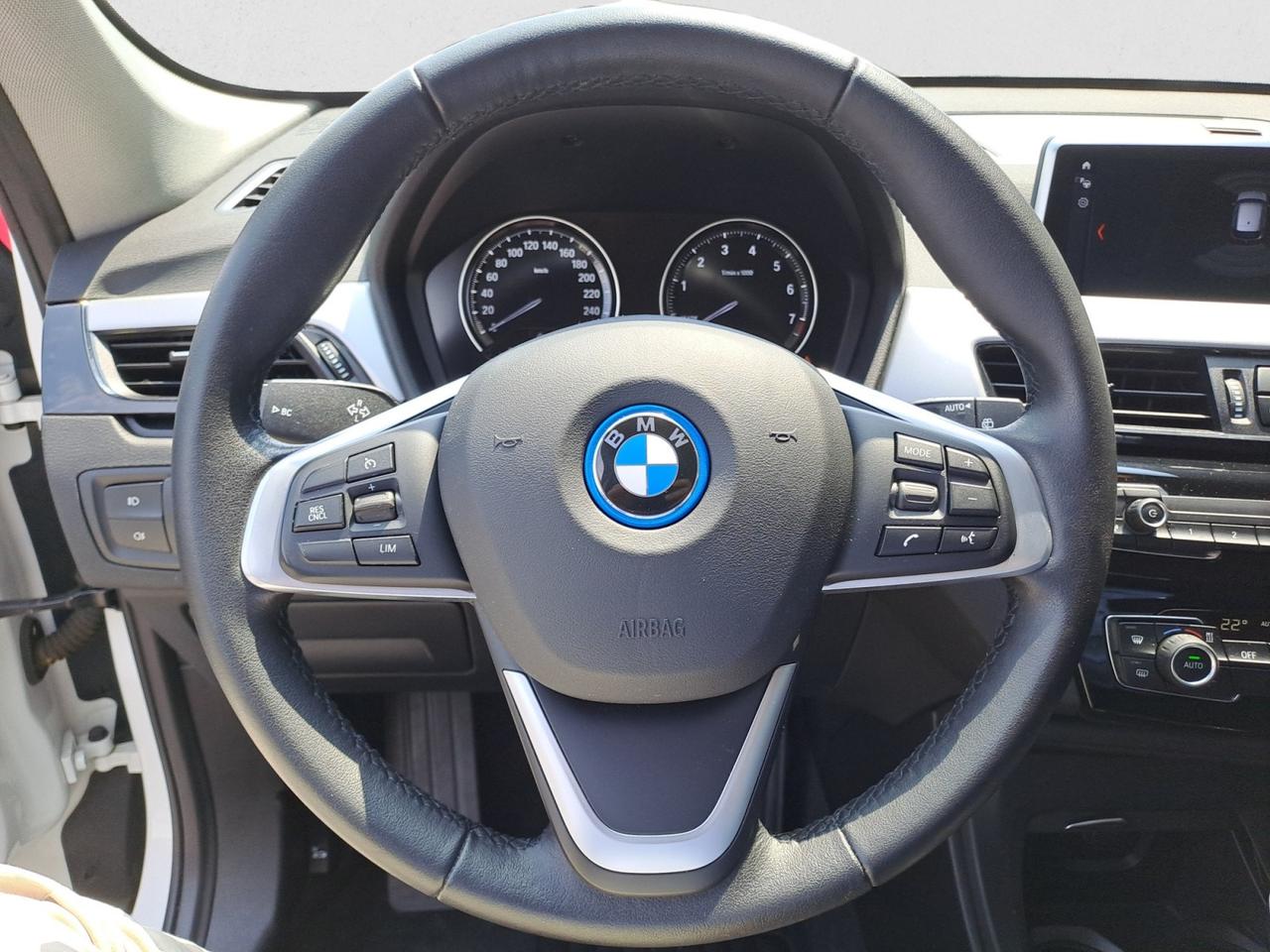 BMW X1 (F48) - X1 xDrive25e Business Advantage