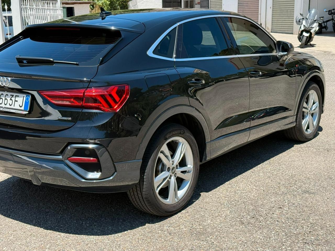 Audi Q3 35 TDI quattro S tronic line edition