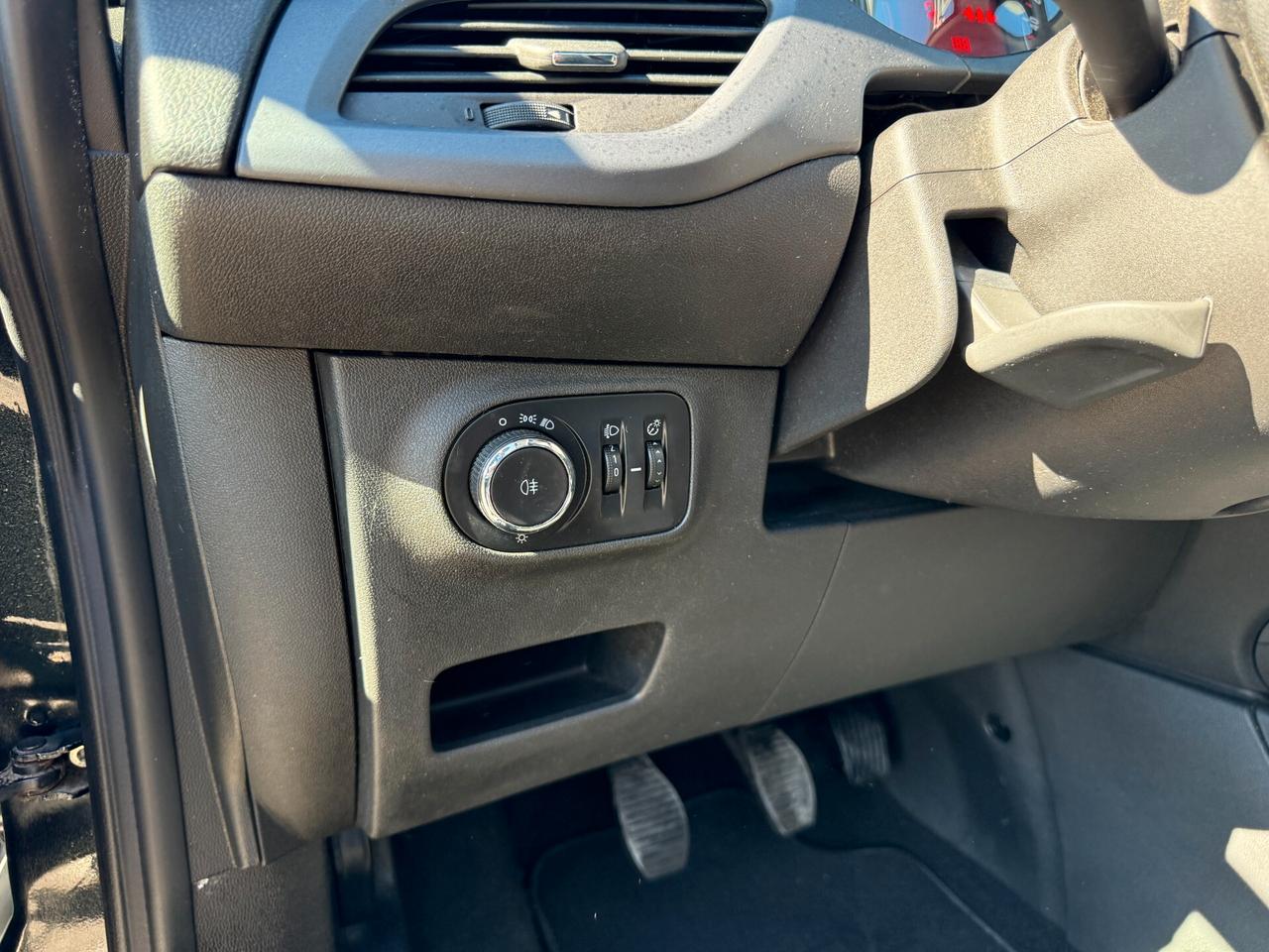 OPEL CORSA ANNO 2015 1.2 BENZINA 69 CV