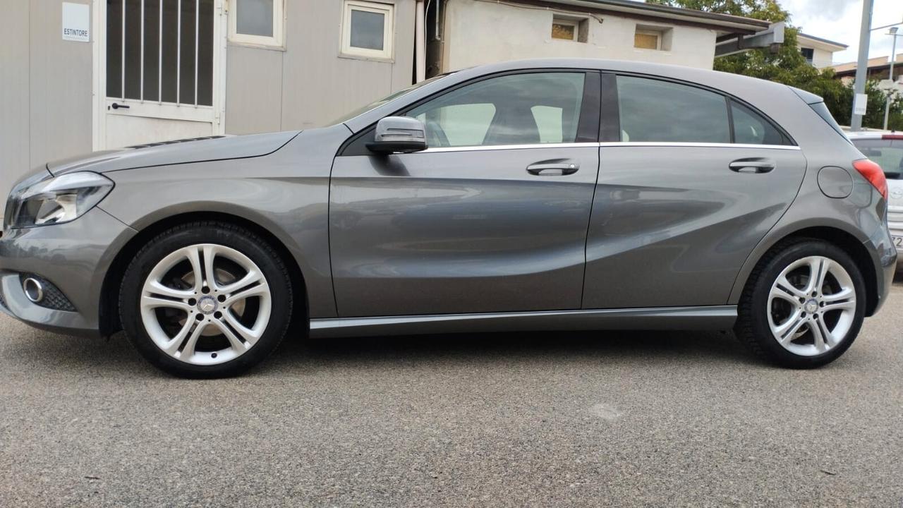Mercedes-benz A 180 CDI BlueEFFICIENCY Premium