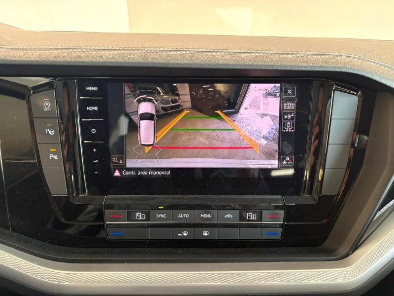 VOLKSWAGEN Touareg 3.0 V6 TDI 286 CV SCR Style
