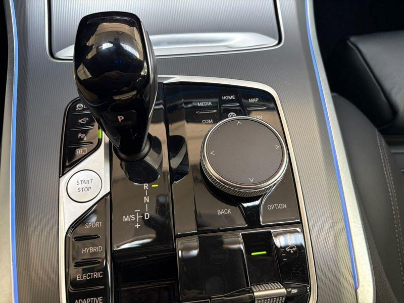 BMW X5 xDrive 45e Business autom.