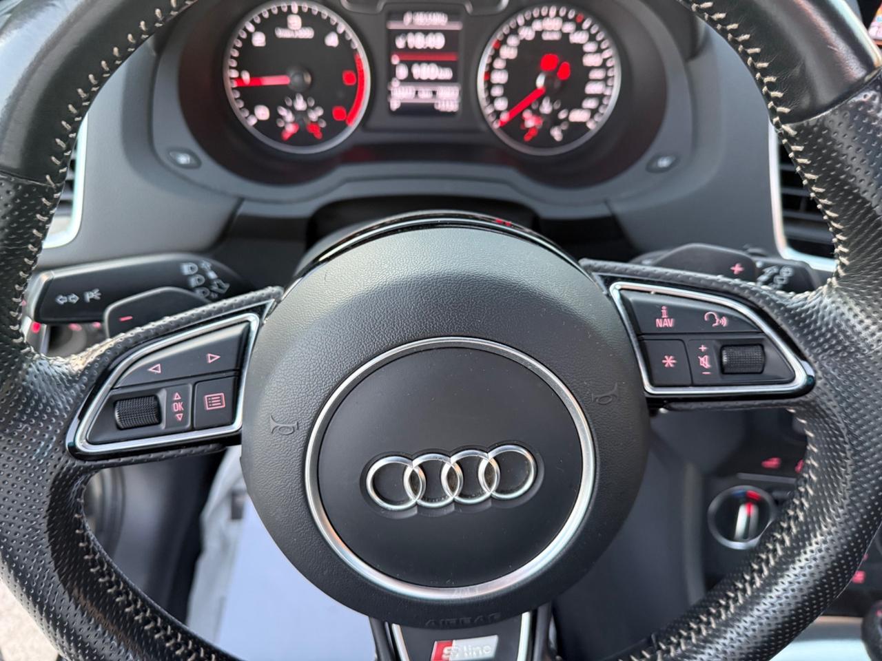 Audi Q3 2.0 TDI 150 CV quattro S tronic S-line edition