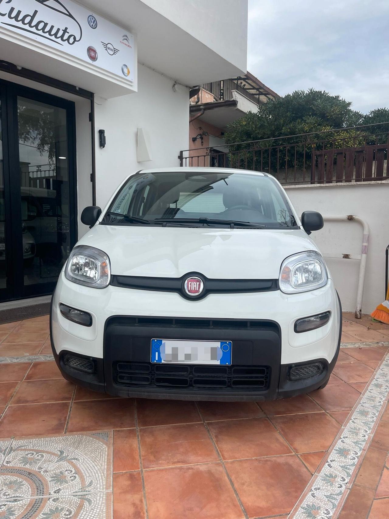 Fiat Panda 1.0 FireFly S&S Hybrid Pandina