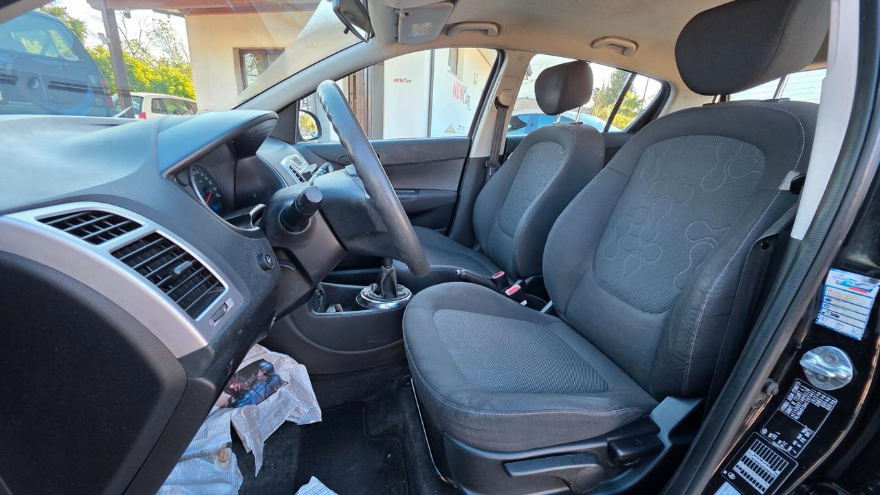 Hyundai i20 1.2 5p. Sound Edition GPL