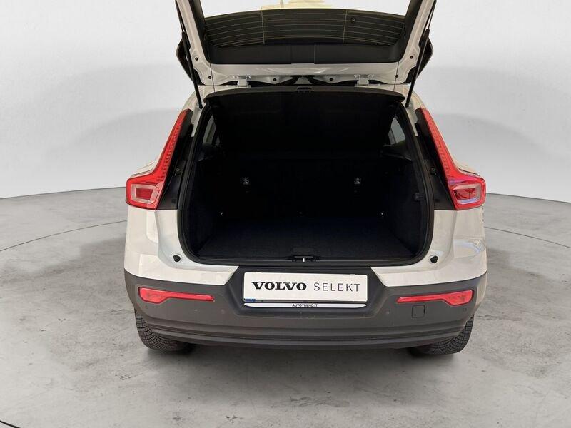 Volvo XC40 T2 129 CV Automatico Momentum Core