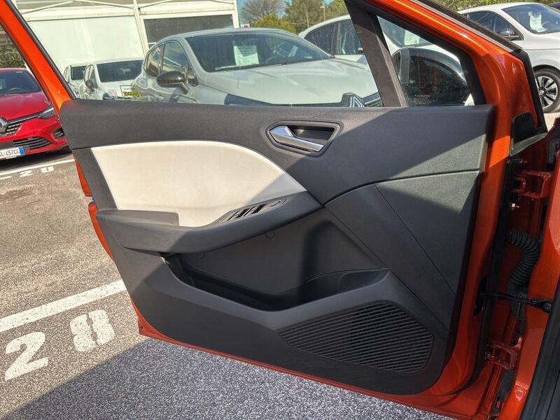 Renault Clio V 2019 1.0 tce Intens Gpl 100cv my21