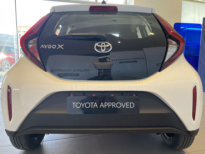 Toyota Aygo x 1.0 active 72cv