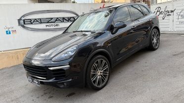 PORSCHE CAYENNE 3.0 DIESEL 2016 PLATINUM EDITION